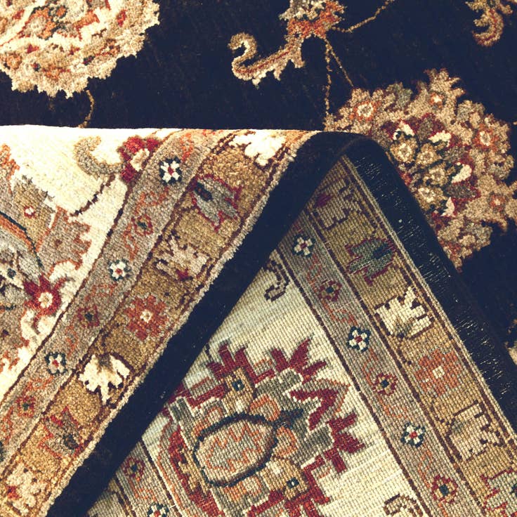 Detail image of 8' 4 x 11' 6 Hand Knotted Ziegler Rug