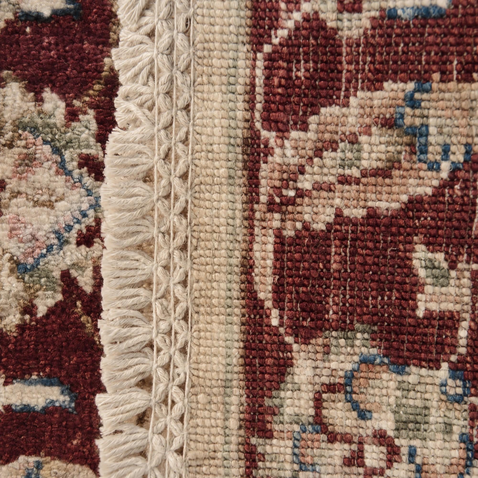 Detail image 12 of 12: 2' x 3' Hand Knotted Ziegler Rug