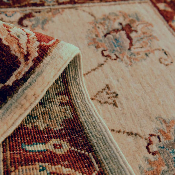 Detail image of 2' x 3' Hand Knotted Ziegler Rug