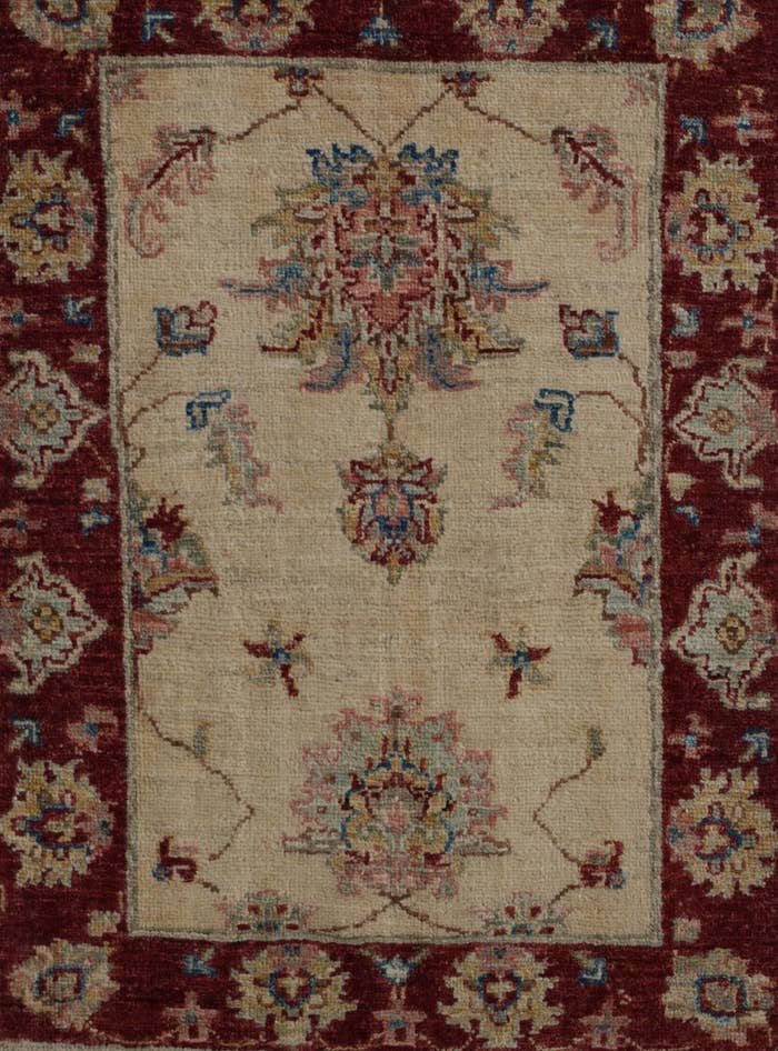 Detail image of 2' 2 x 3' Hand Knotted Ziegler Rug