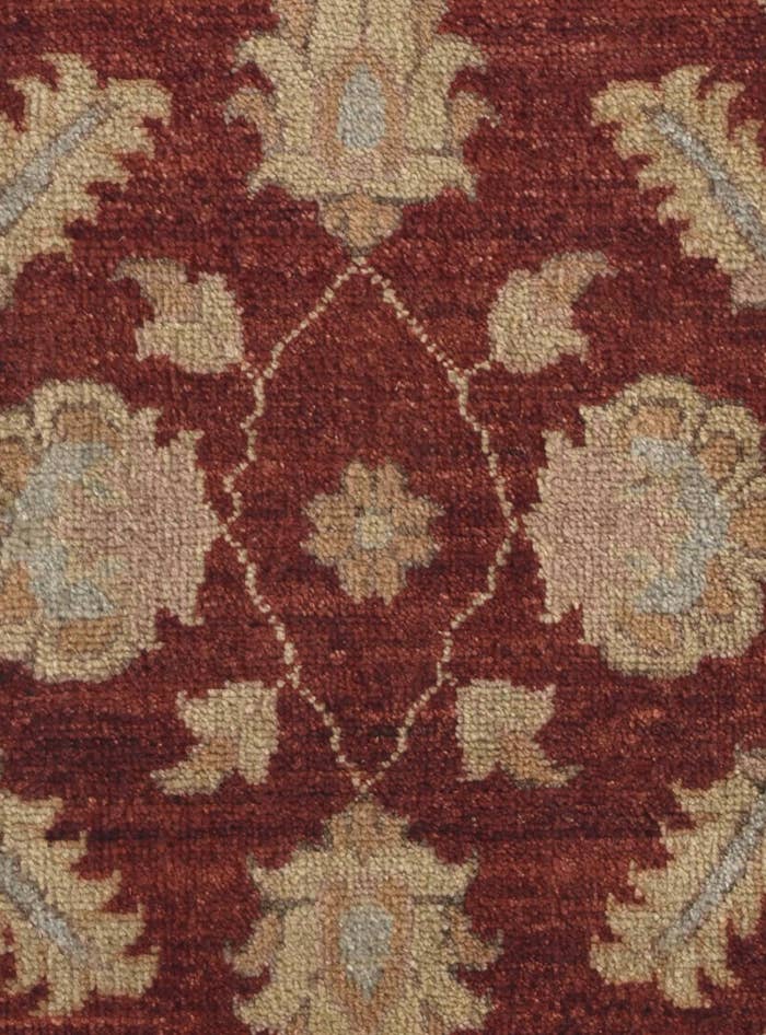Detail image of 2' x 3' Hand Knotted Ziegler Rug