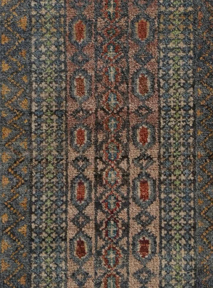 2' x 2' 9 Hand Knotted Ziegler Rug