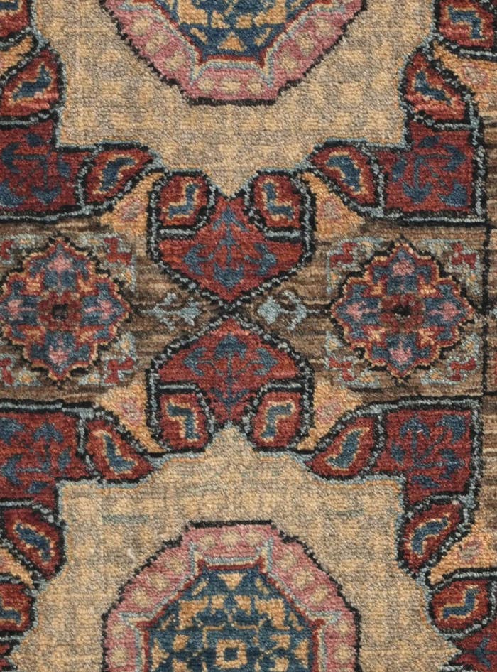 Detail image of 2' x 2' 11 Hand Knotted Ziegler Rug