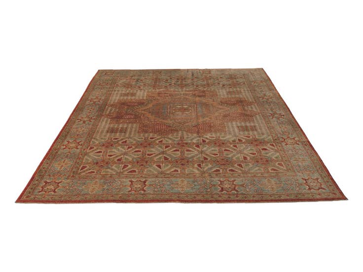 Detail image of 8' 6 x 10' 4 Hand Knotted Ziegler Rug