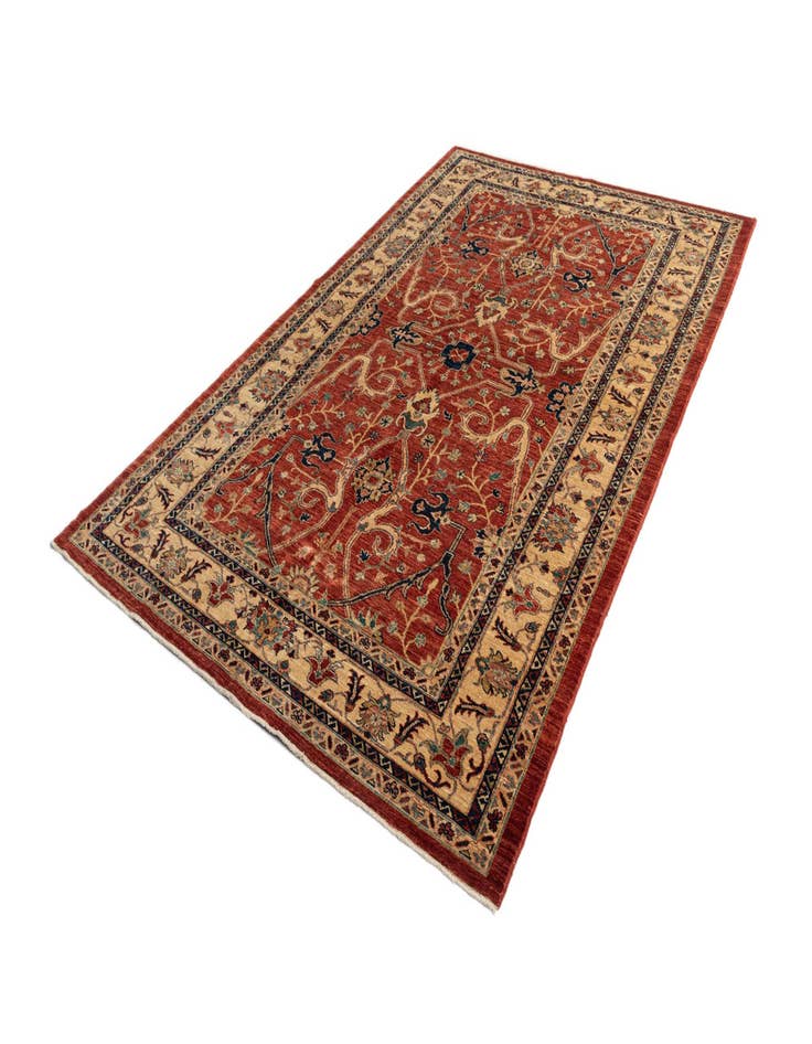 Detail image of 5' 5 x 8' 5 Sara Rug