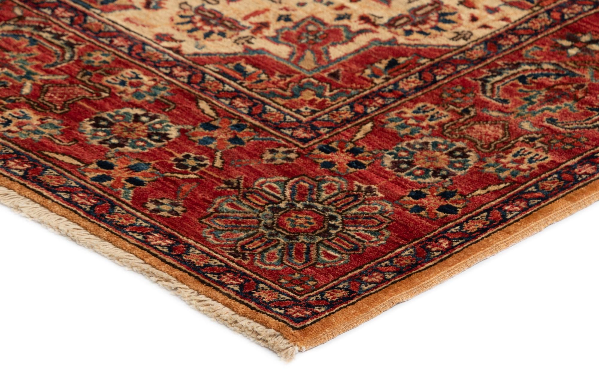 4' 1 x 5' 9 Serapi Rug