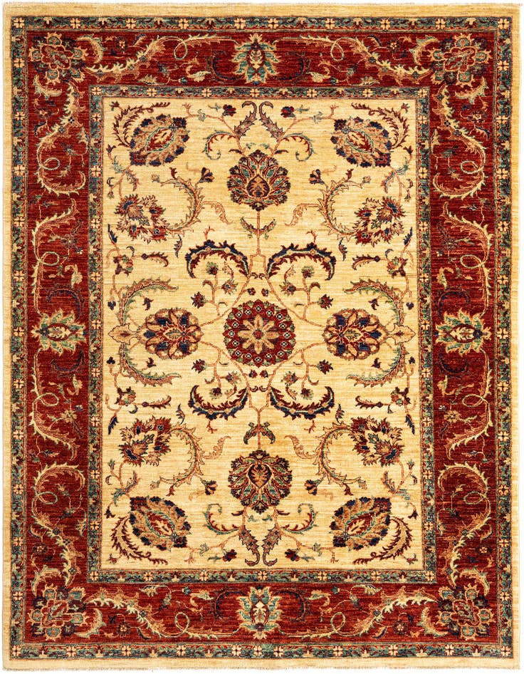 Detail image of 5' 7 x 7' 7 Serapi Rug