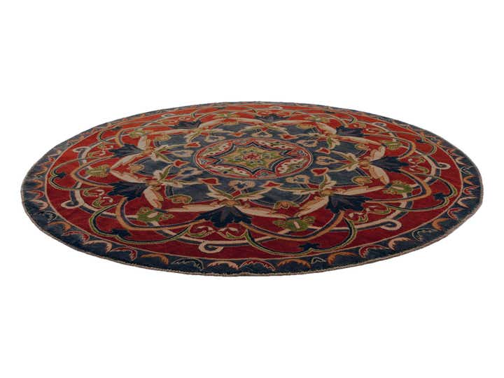 8' 1 x 8' 1 Hand Knotted Kazak Round Rug