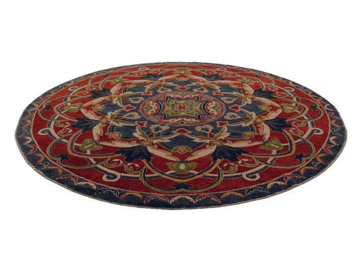 8' 1 x 8' 1 Hand Knotted Kazak Round Rug