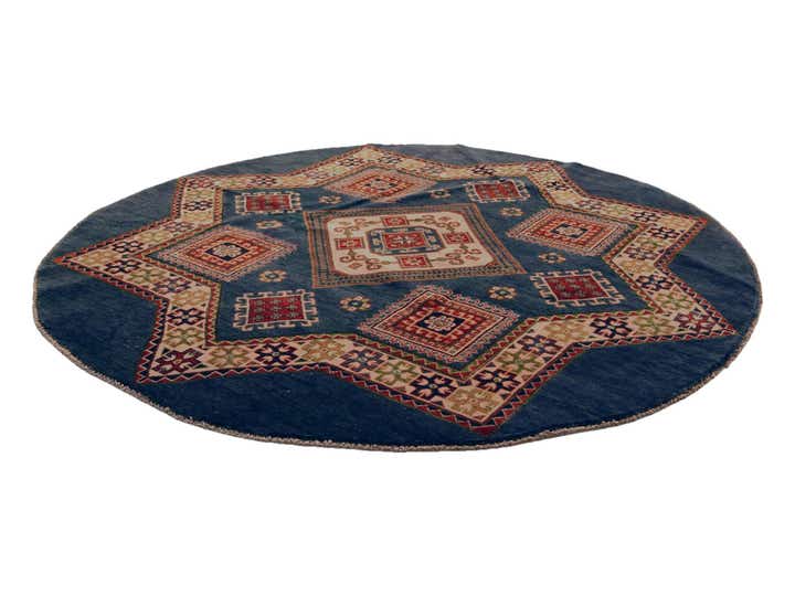 6' 6 x 6' 6 Hand Knotted Kazak Round Rug