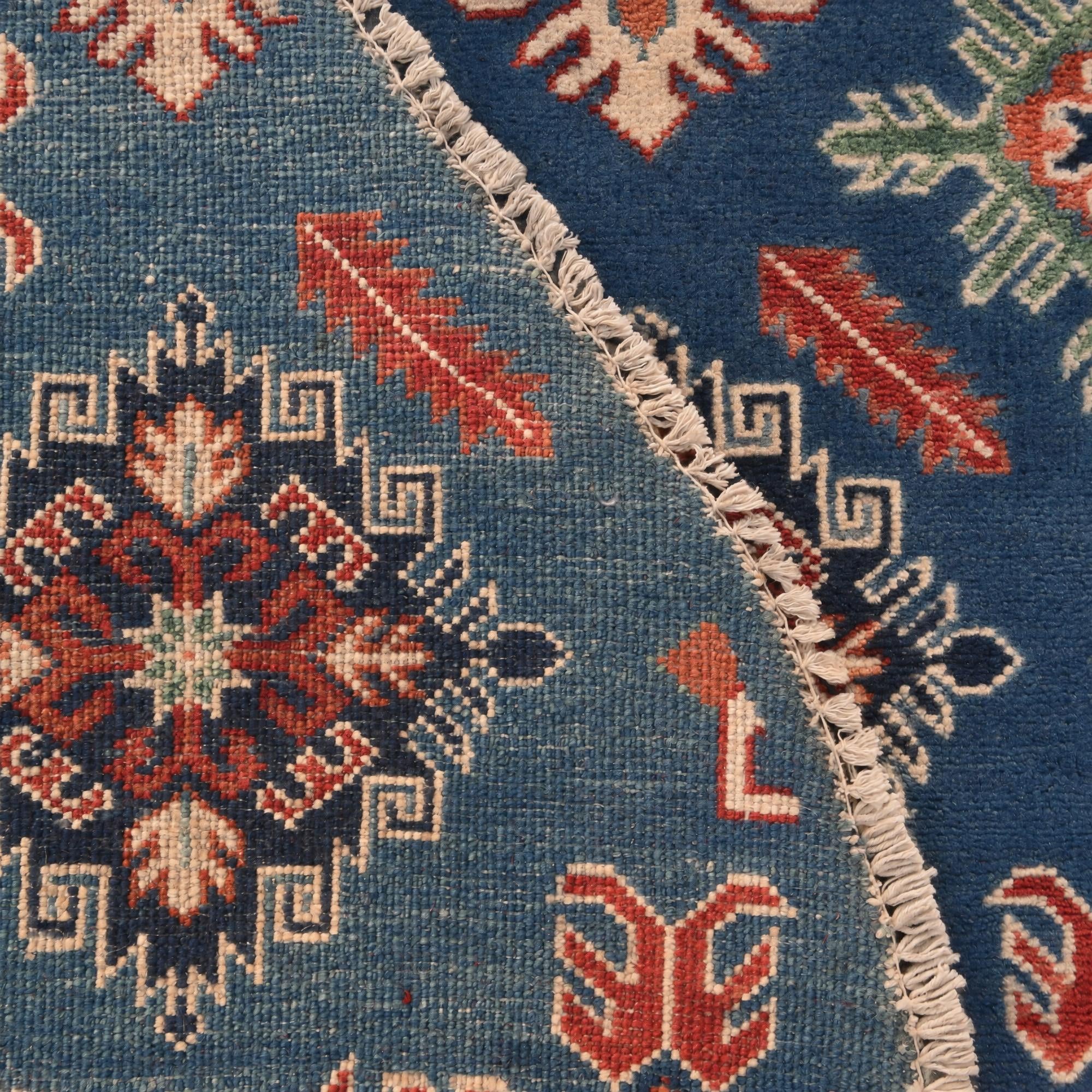 195cm x 200cm Hand Knotted Kazak Round Rug