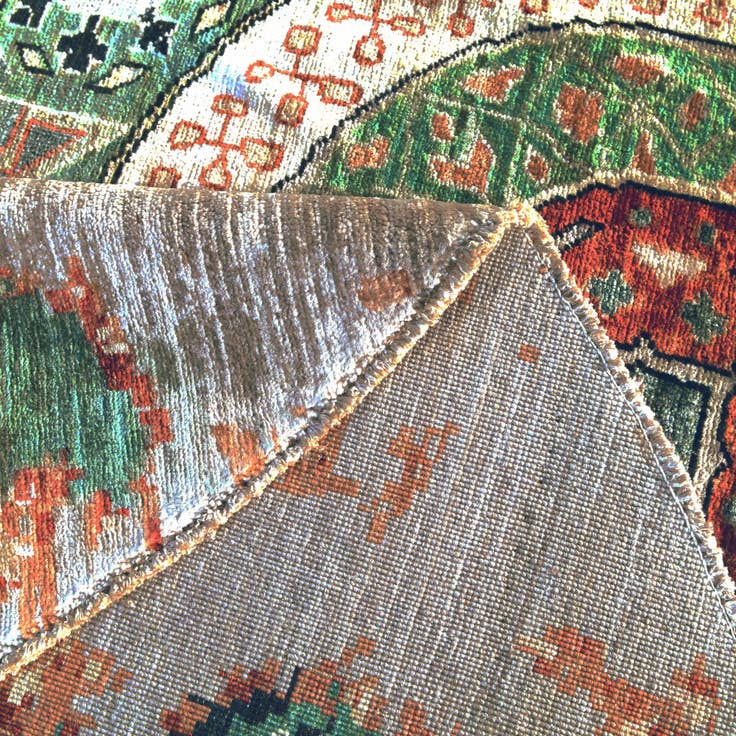 Detail image of 9' 8 x 9' 8 Hand Knotted Mamluk Ziegler Round Rug