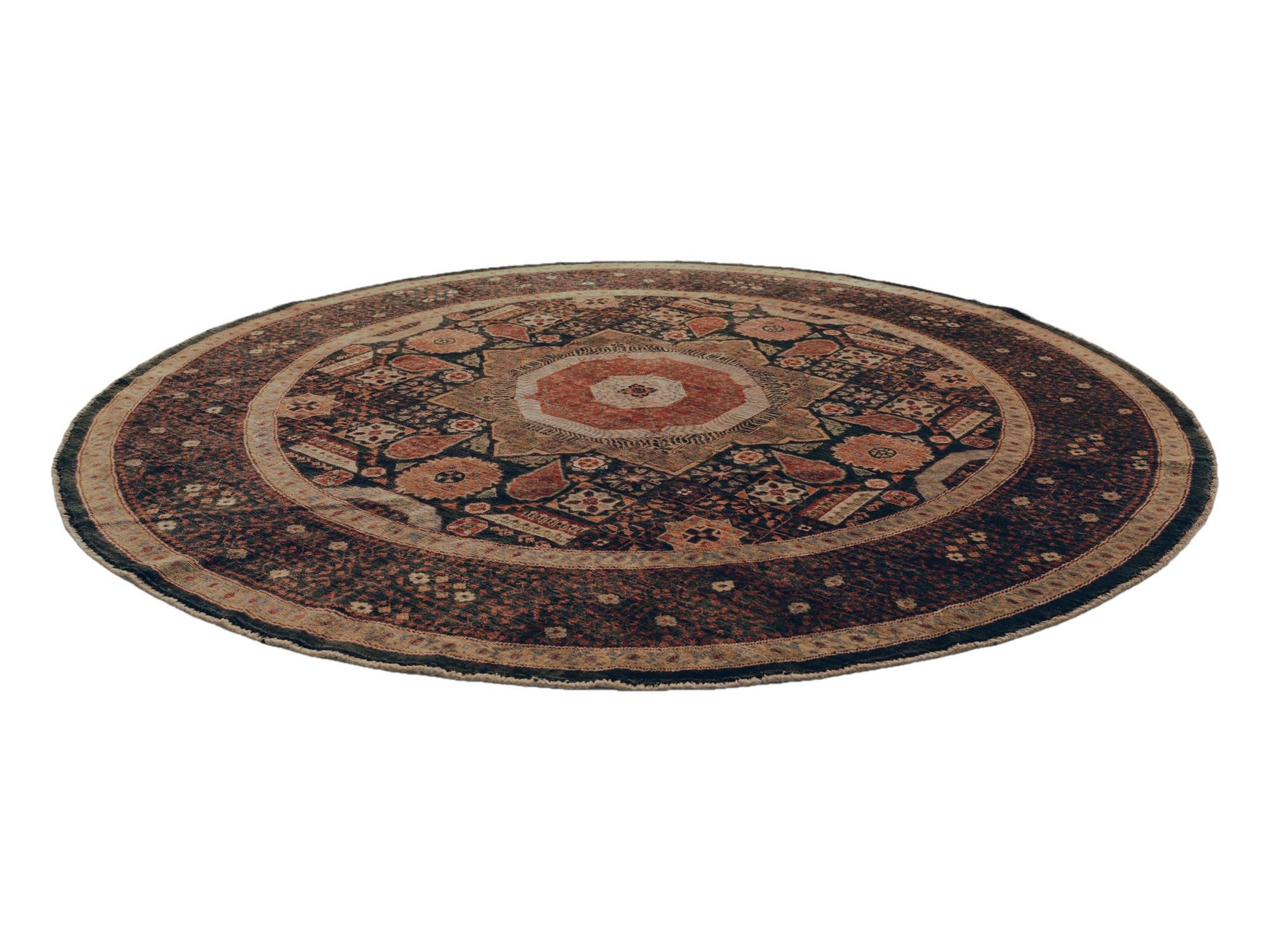8' x 8' Hand Knotted Mamluk Ziegler Round Rug