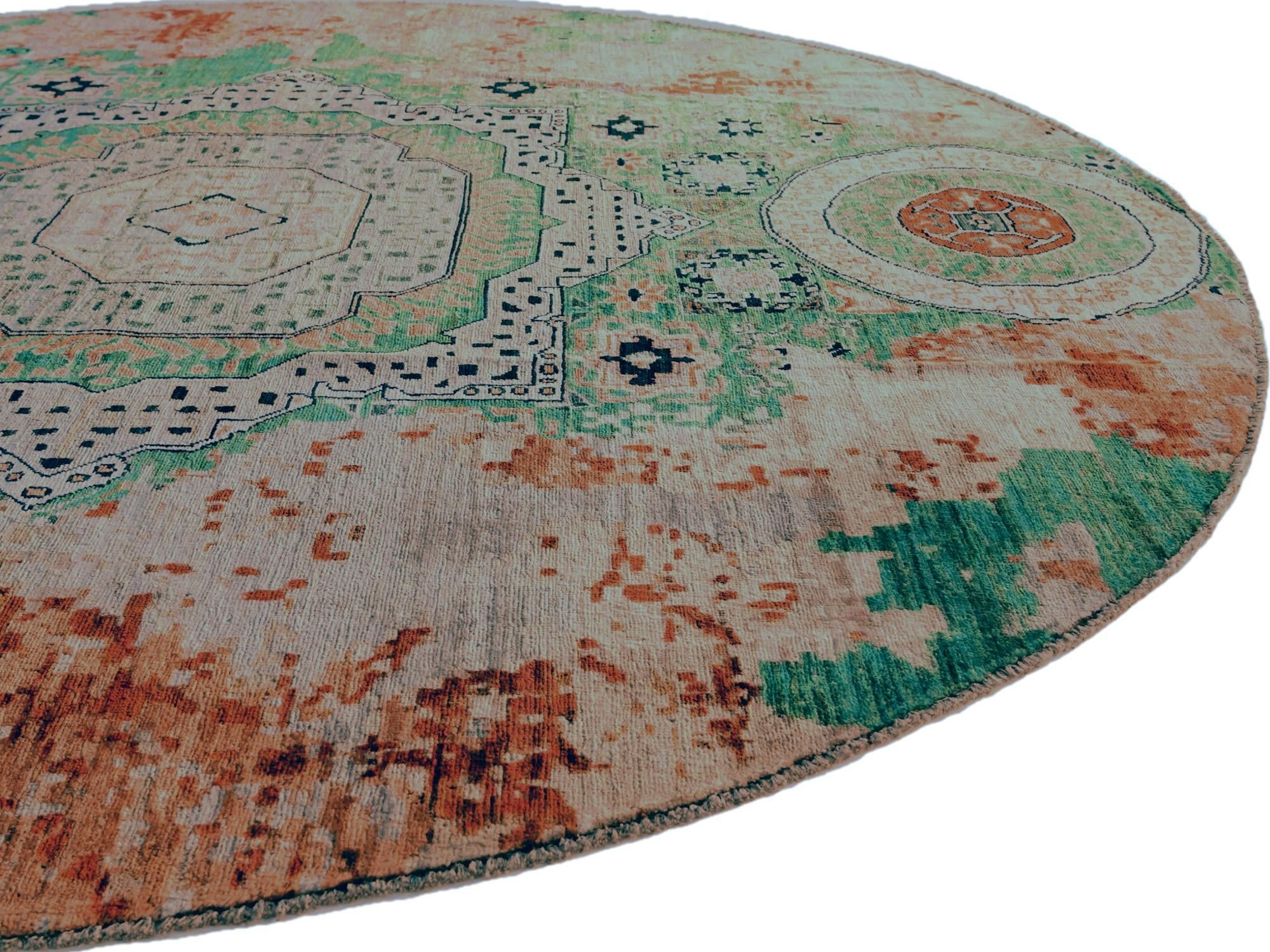7' 11 x 7' 11 Hand Knotted Mamluk Ziegler Round Rug