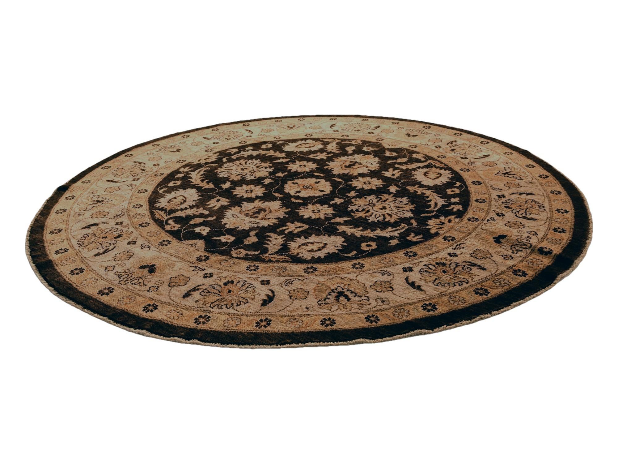 6' 6 x 6' 6 Hand Knotted Ziegler Round Rug
