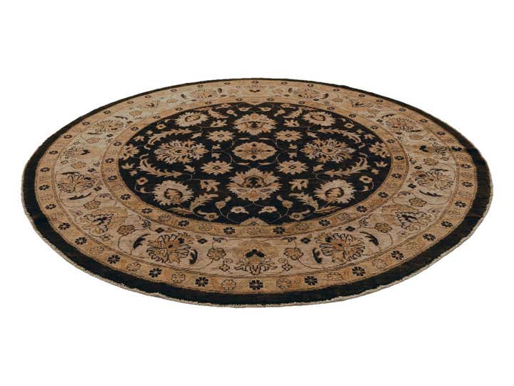 6' 6 x 6' 6 Hand Knotted Ziegler Round Rug