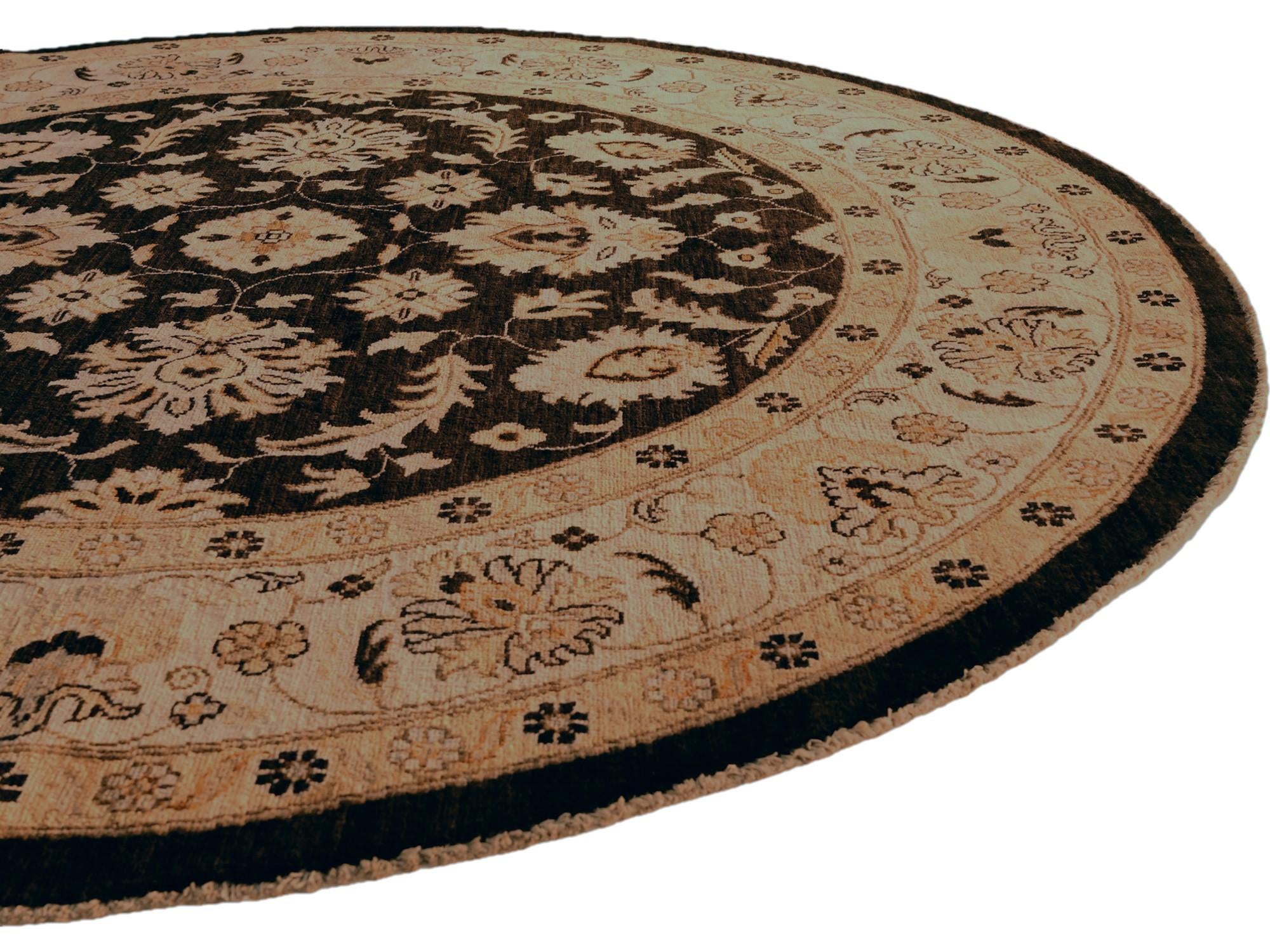 6' 6 x 6' 6 Hand Knotted Ziegler Round Rug