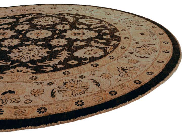 6' 6 x 6' 6 Hand Knotted Ziegler Round Rug