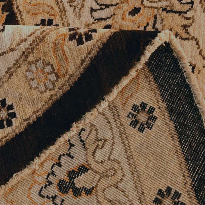 6' 6 x 6' 6 Hand Knotted Ziegler Round Rug