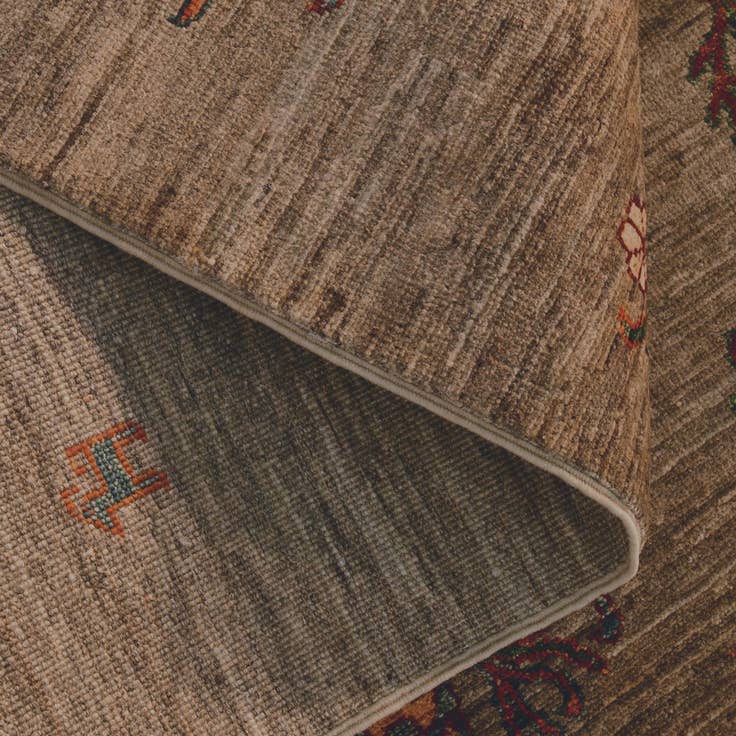 Detail image of 2' 9 x 11' 3 Hand Knotted Ariana Ziegler Runner Rug