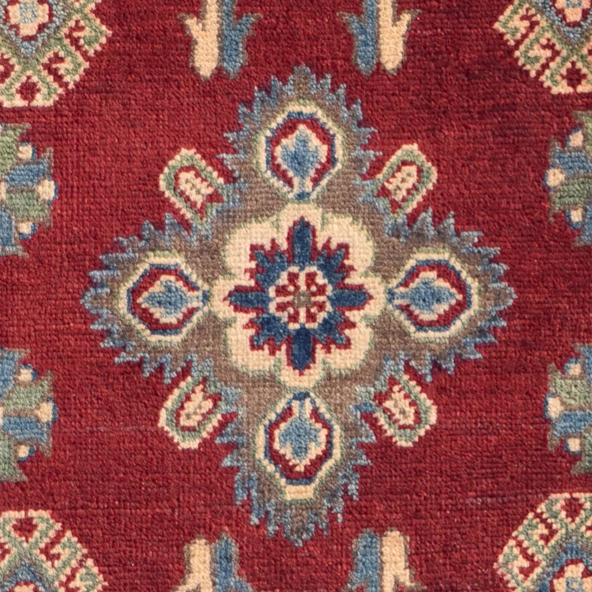 2' 8 x 6' 6 Hand Knotted Kazak Runner Rug