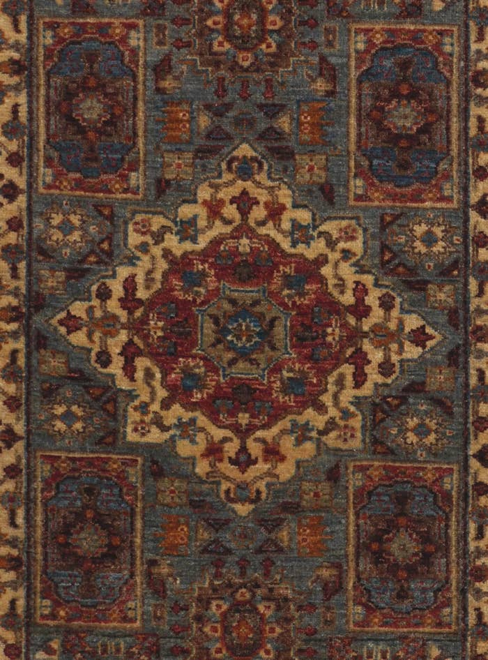 Detail image of 2' 9 x 10' Hand Knotted Mamluk Ziegler Runner Rug