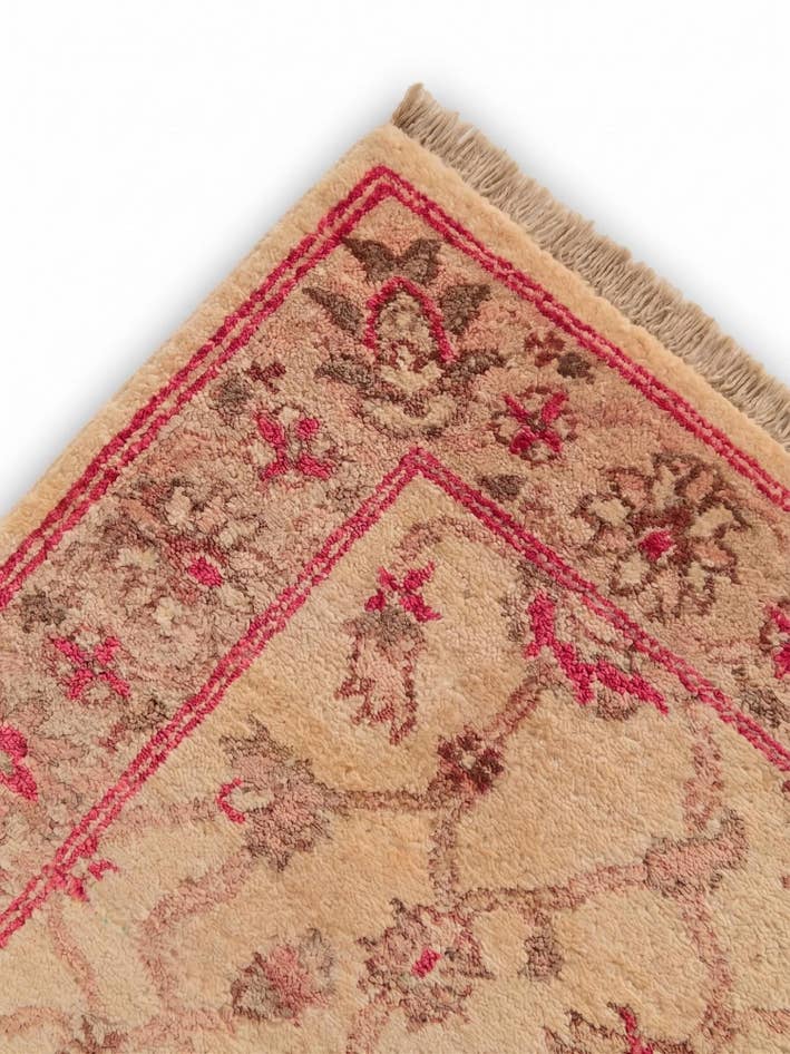 Detail image of 2' 8 x 10' Hand Knotted Peshawar Ziegler Runner Rug