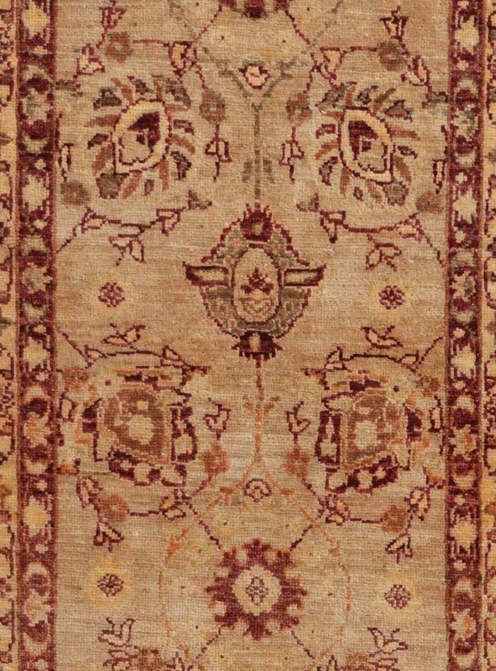 Detail image of 2' 7 x 9' 10 Hand Knotted Ziegler Runner Rug