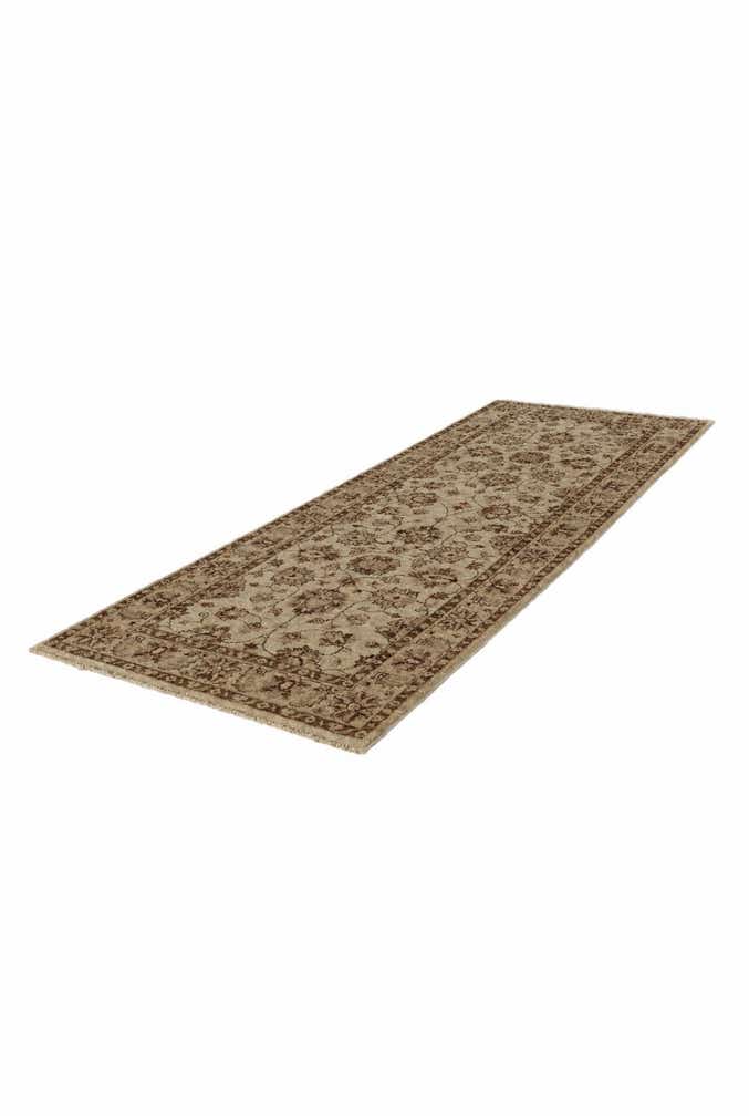 2' 8 x 7' 8 Hand Knotted Ziegler Runner Rug