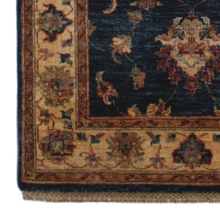 Detail image of 2' 8 x 8' 5 Hand Knotted Ziegler Runner Rug