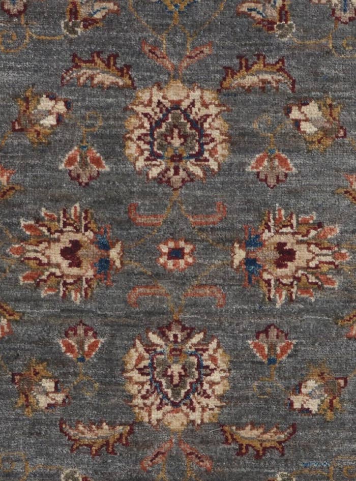 Detail image of 2' 8 x 8' 3 Hand Knotted Ziegler Runner Rug