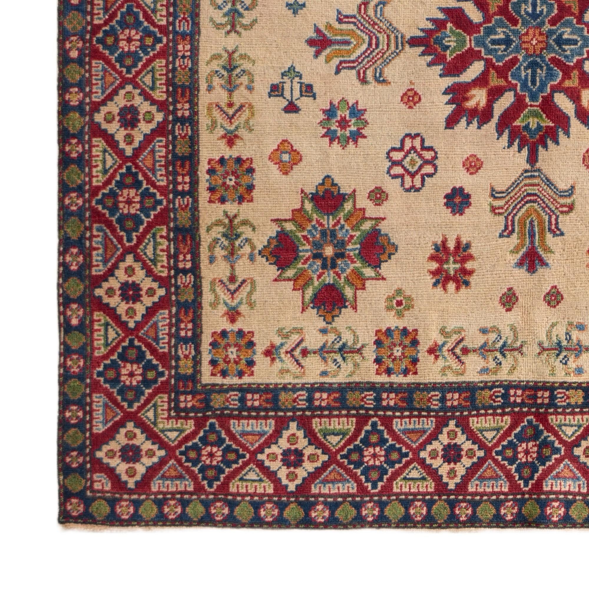 Detail image 7 of 10: 4' 10 x 4' 11 Hand Knotted Kazak Square Rug