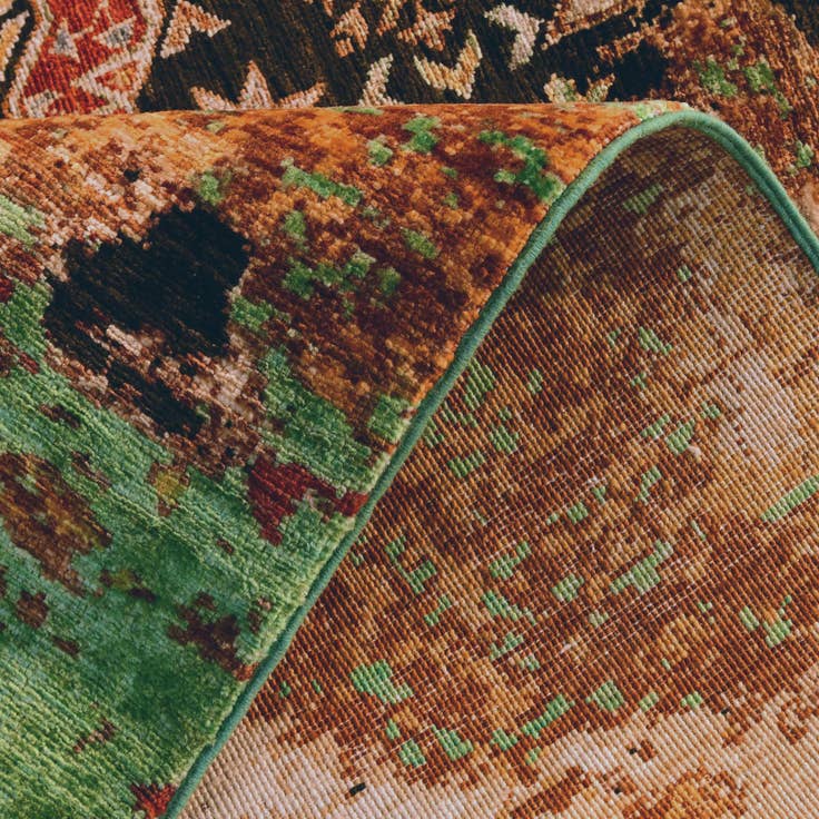 Detail image of 5' 10 x 6' 4 Hand Knotted Mamluk Ziegler Square Rug