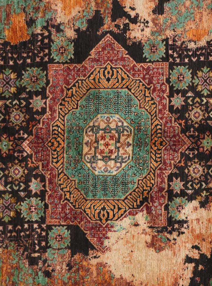 5' 10 x 6' 4 Hand Knotted Mamluk Ziegler Square Rug