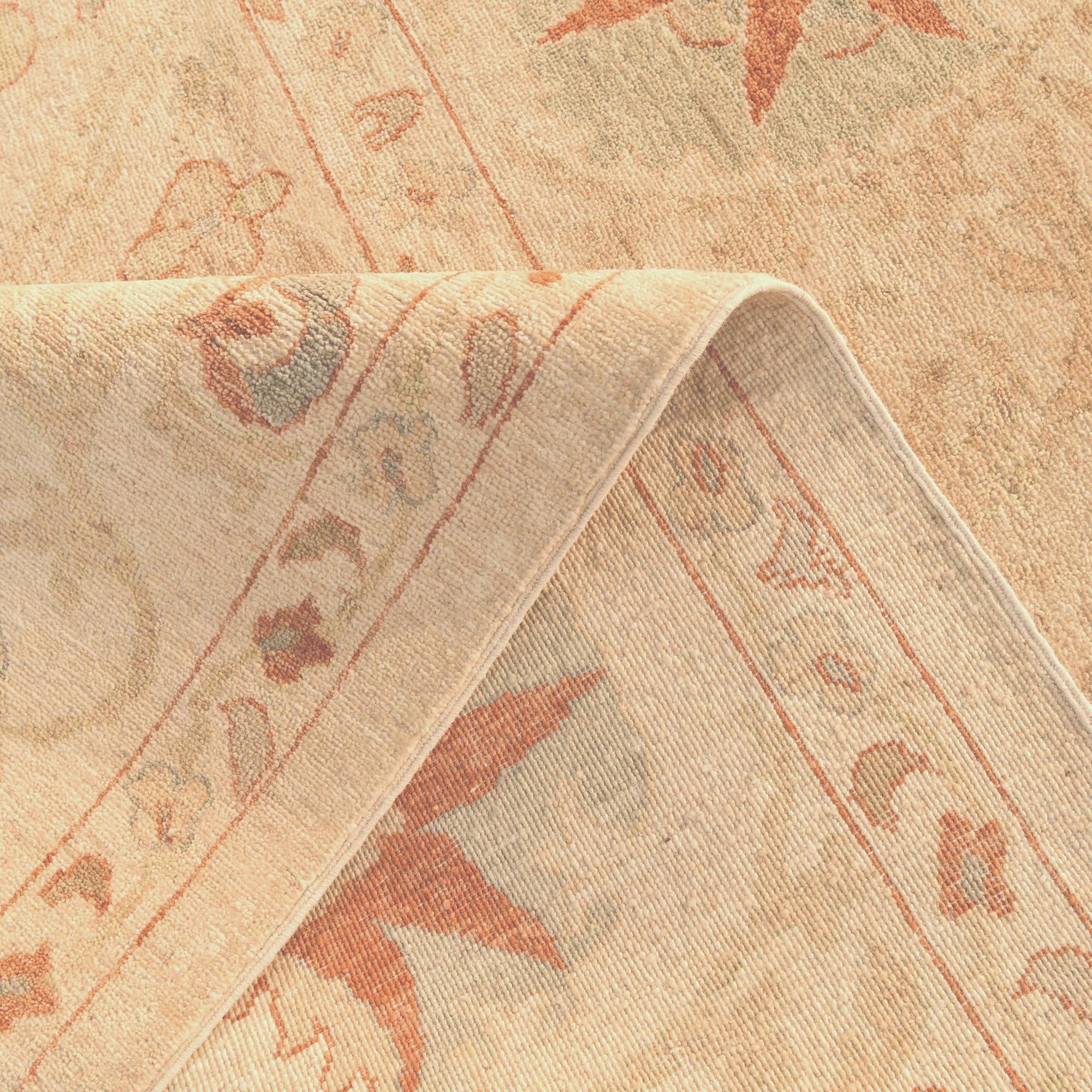 6' x 6' Hand Knotted Ziegler Square Rug