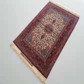 100cm x 150cm Isfahan Persian Rug thumbnail