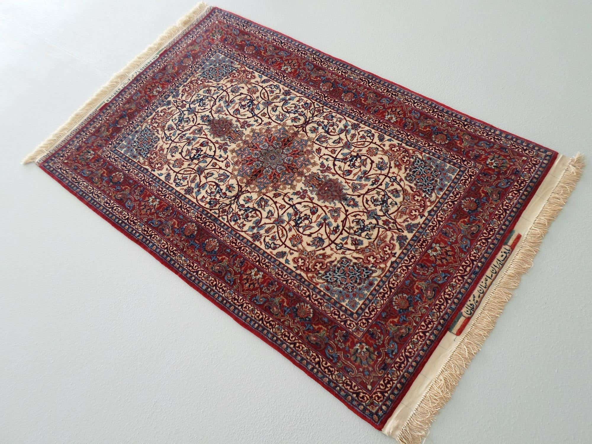 Beige 100cm X 150cm Isfahan Persian Rug Au Rugs Beige 100cm X 150cm Isfahan Persian Rug Au Rugs