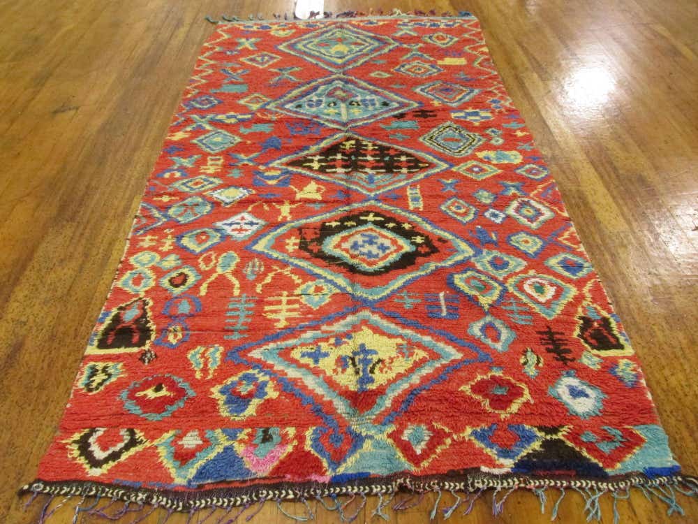 Red 5' 1 x 9' 8 Moroccan Rug | eSaleRugs