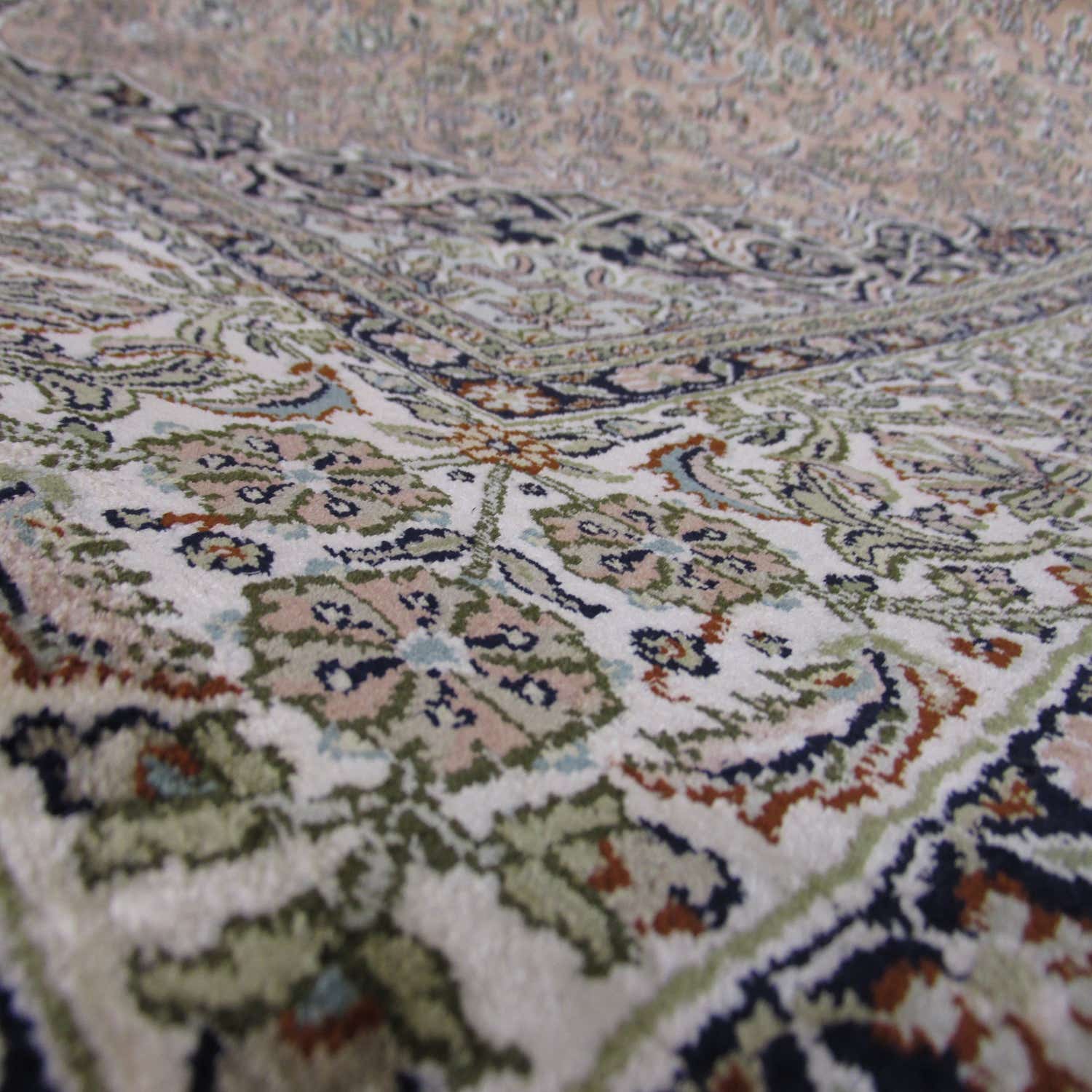 Salmon 5' 8 x 8' 2 Kashmir Oriental Rug eSaleRugs