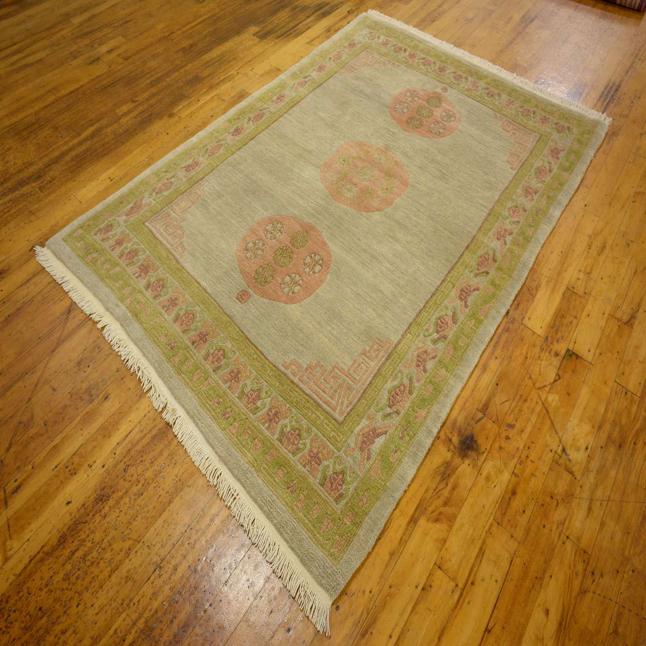 Light Green 5' 7 x 8' Nepal Rug eSaleRugs