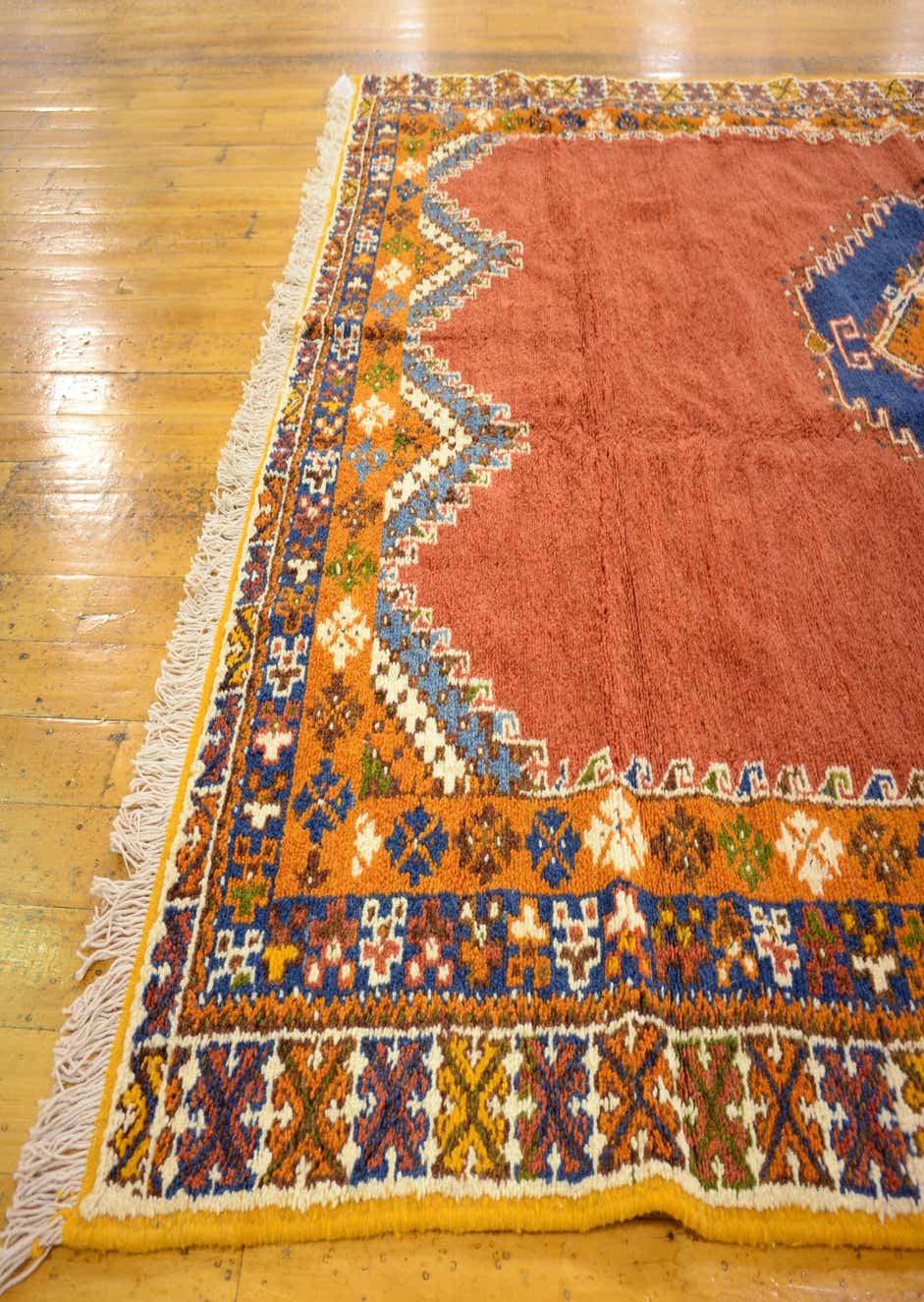 Red 6' 6 x 9' 10 Moroccan Rug eSaleRugs