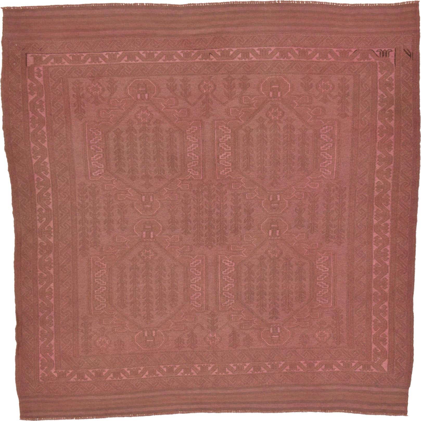 Puce 6' 6 x 8' Sumak Rug eSaleRugs