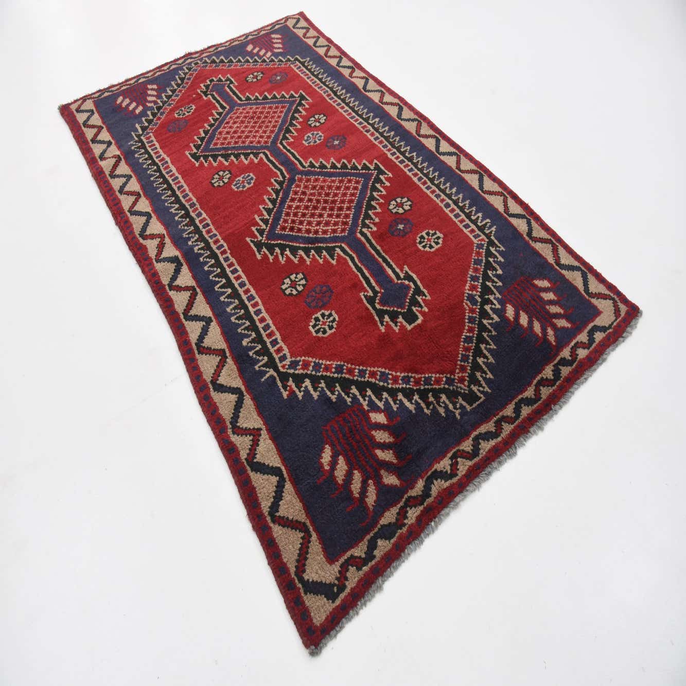 Red 4' 8 x 7' 8 Shiraz Persian Rug eSaleRugs