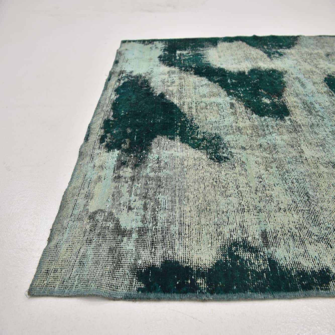 Hunter Green 4' 8 x 7' 7 Ultra Vintage Persian Rug