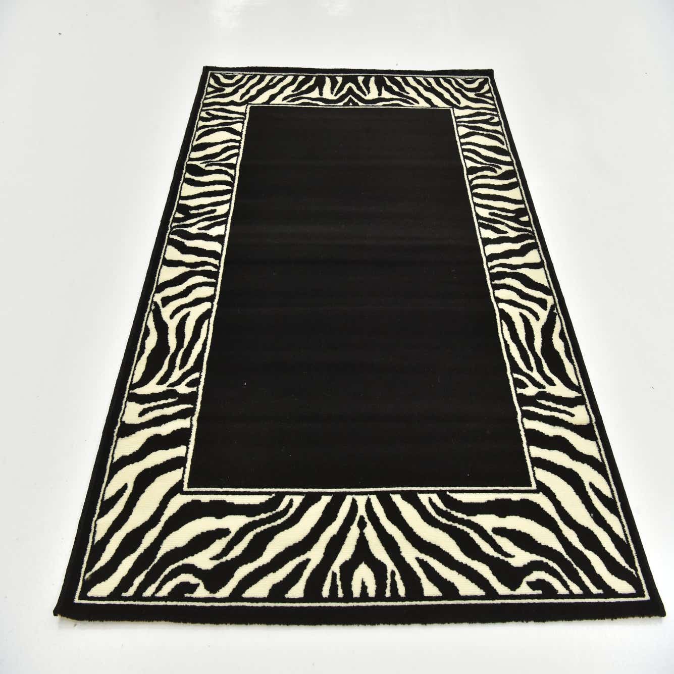 Black 160cm x 218cm Safari Rug AU Rugs