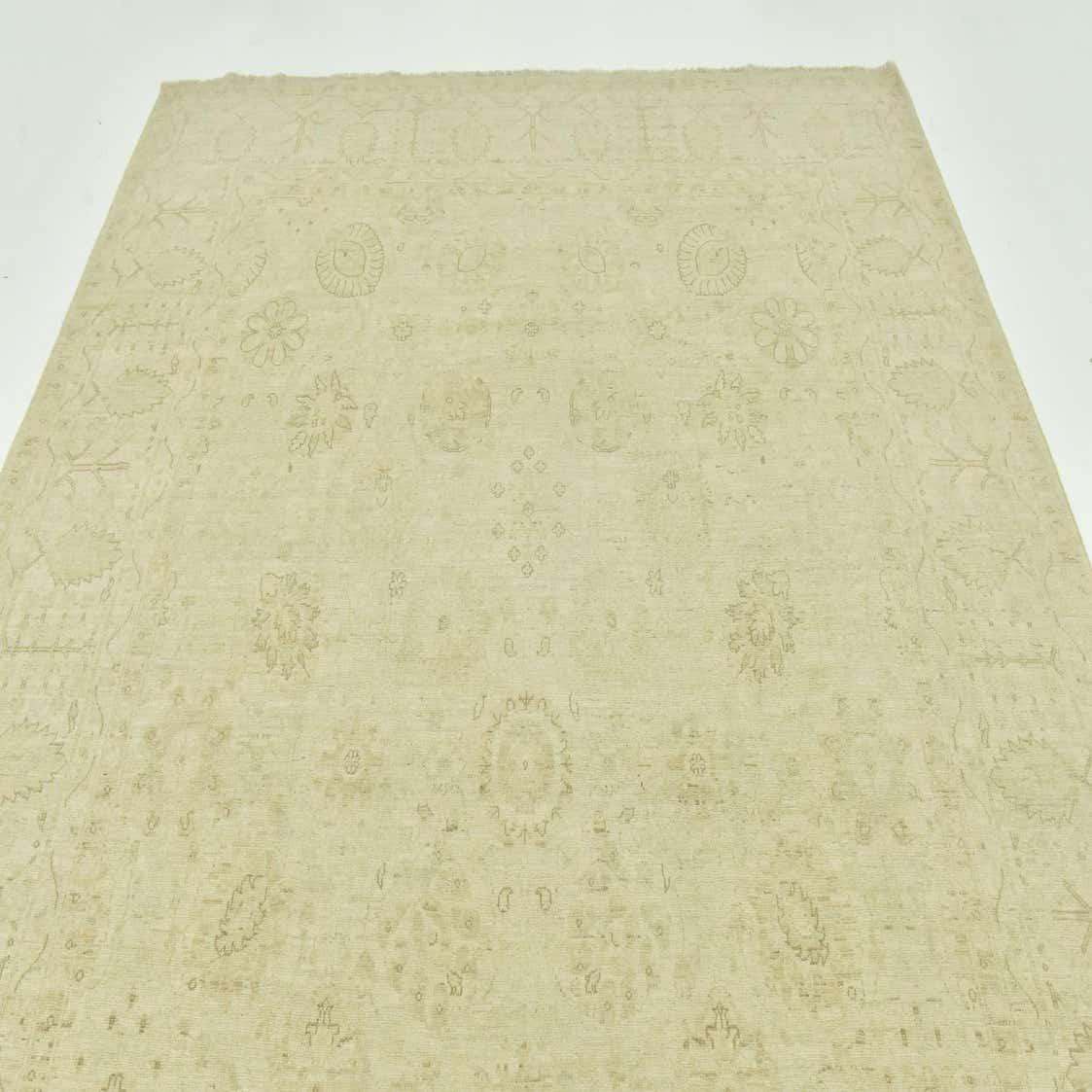 Ivory 8' x 10' 1 Peshawar Ziegler Rug