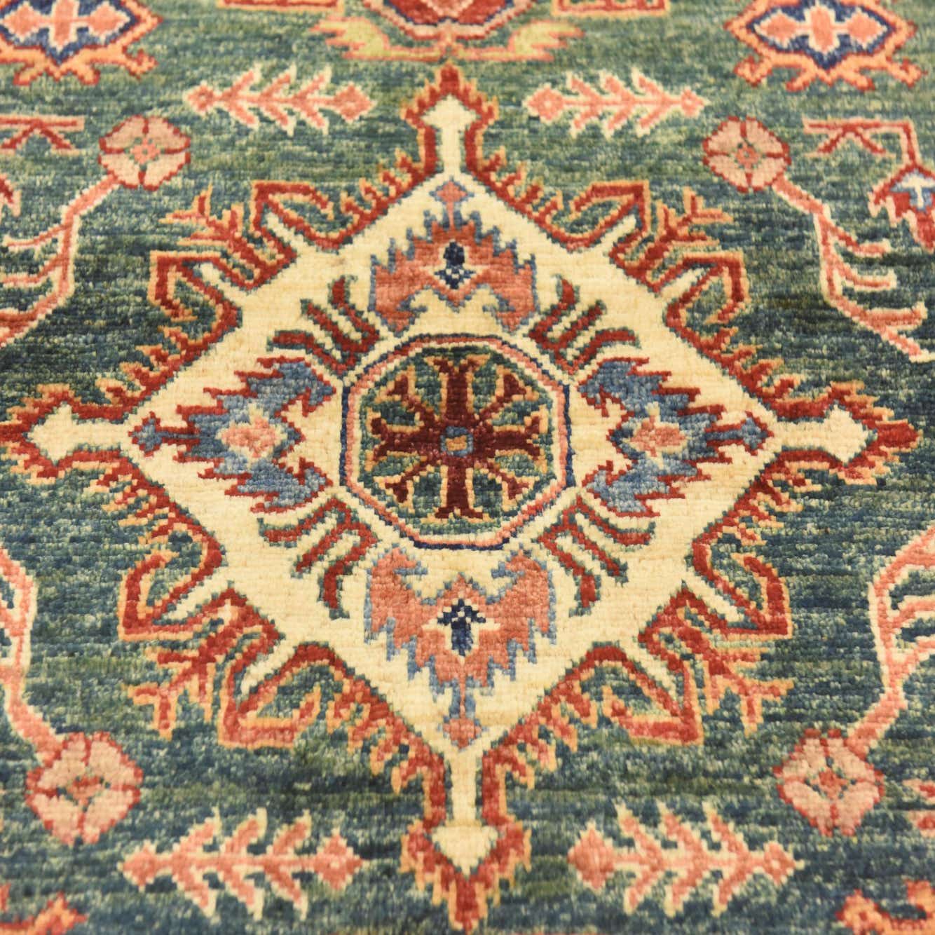 Hunter Green 3' 4 x 5' 1 Kazak Oriental Rug Rugs.ca