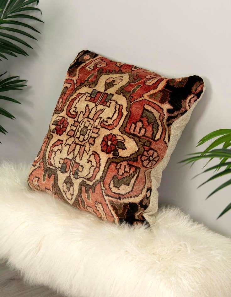 Detail image of 27" x 27" Persian Pillow