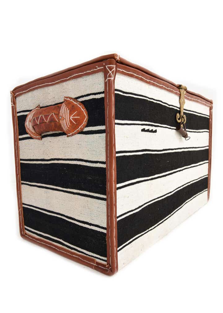 1' 3 x 2' 5 Hand Knotted Furniture Trunk