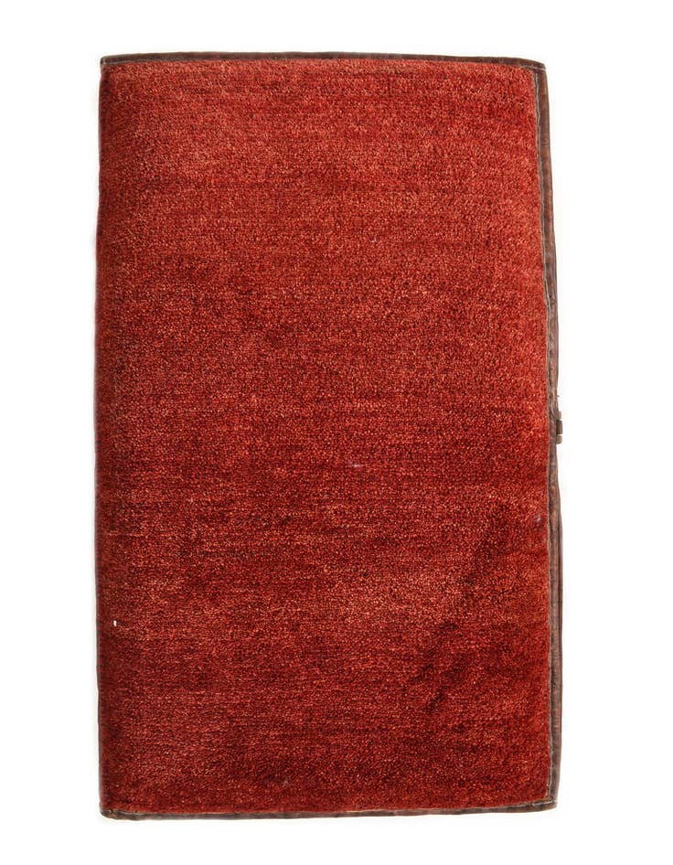 Detail image of 1' 7 x 3' 1 Hand Knotted Furniture Trunk